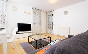 Appartement 3 P : 2 chambres et salon 57 m2 / 10' Disney / 35' Paris / 2 à 6 p max